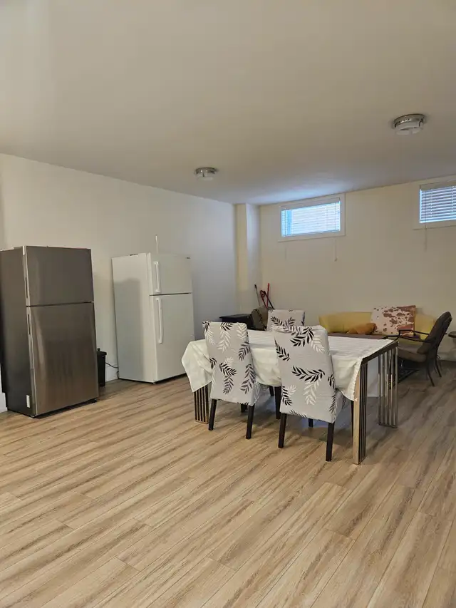 Room for Rent in Scarborough from May 1 - Photo 4