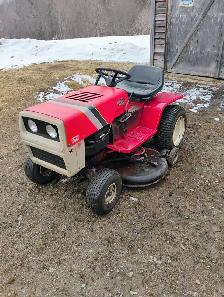 tracteur a gazon (columbia 2 cyl.)