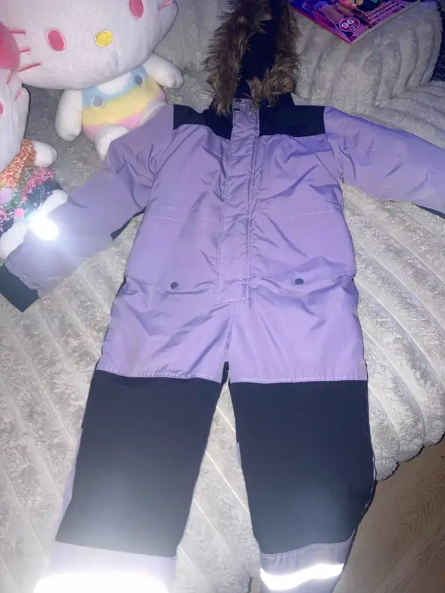 Girls Medium 7/8 One piece Snowsuit