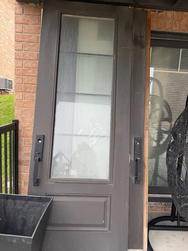 2 Doors With Lock - Photo 2