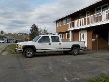 CHEVROLET 1 TON - 3500, CREW CAB, 8 FOOT BOX, WORK TRUCK!