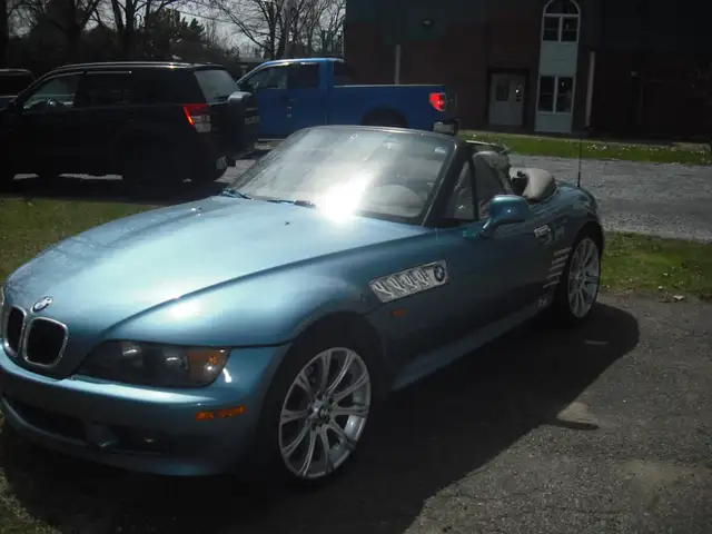 BMW Z3 CONVERTIBLE 1996 - Photo 4