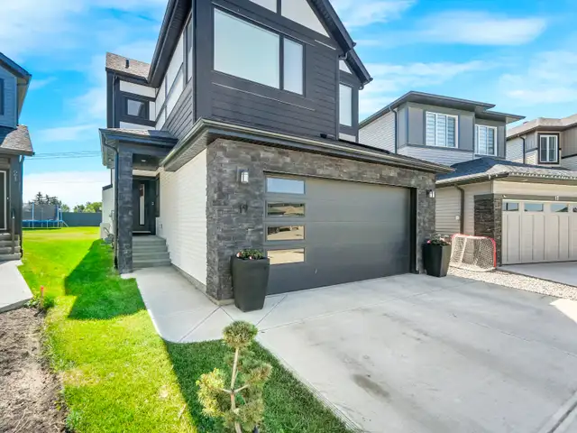 St Albert 5 Bedrooms 4 Bathrooms Finished Basement! 2023 Built!
