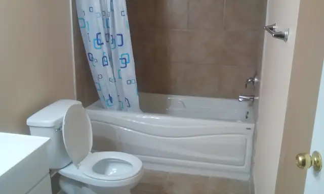 Basement for rent - Photo 2