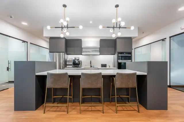 Modern Private Office with Parking & Amenities - Photo 14