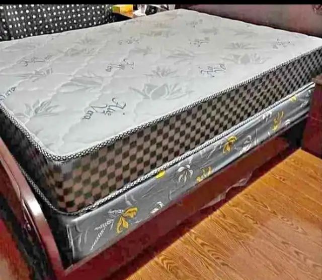 King Mattress : Queen Mattress | Twin Mattress / Full Mattress - Photo 4