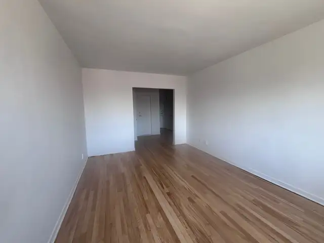 Grand 4 ½ à louer dans NDG près du ch. Côte-Saint-Luc! - Photo 7