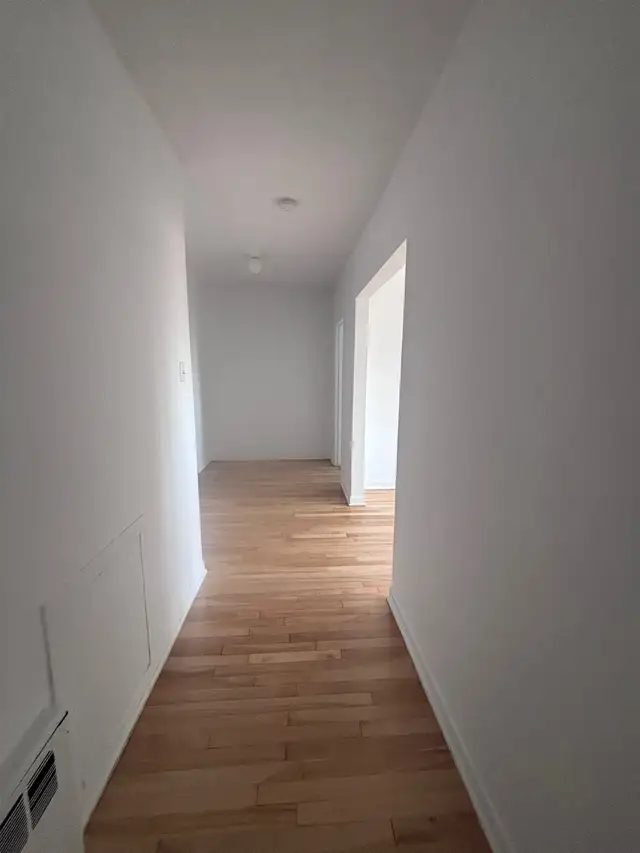 Grand 4 ½ à louer dans NDG près du ch. Côte-Saint-Luc! - Photo 11