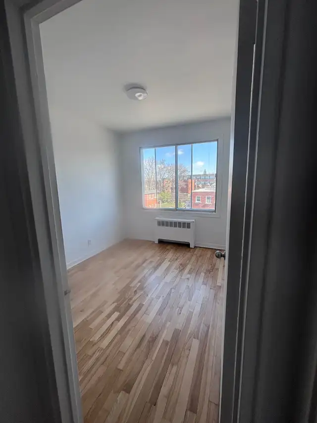 Grand 4 ½ à louer dans NDG près du ch. Côte-Saint-Luc! - Photo 12