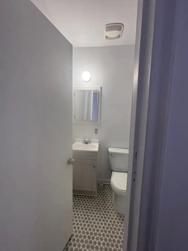 Grand 4 ½ à louer dans NDG près du ch. Côte-Saint-Luc! - Photo 14