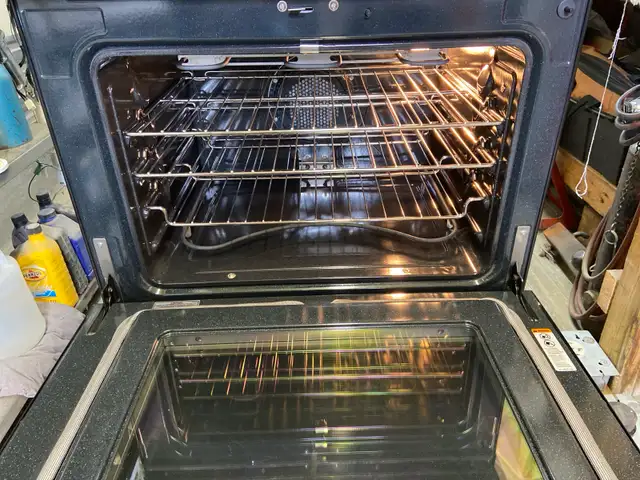 JENN-AIR Slide In Range New - Photo 4