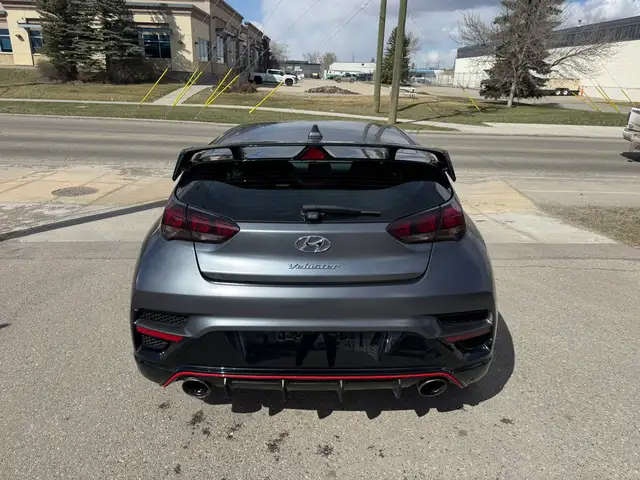 2021 Hyundai Veloster N - Photo 6