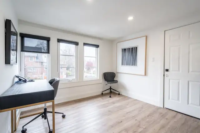 Modern Private Office with Free parking   Amenities