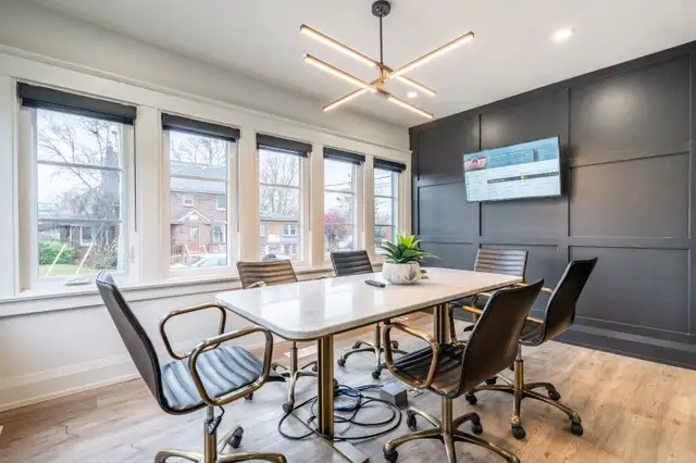 Modern Private Office with Free parking   Amenities - Photo 7