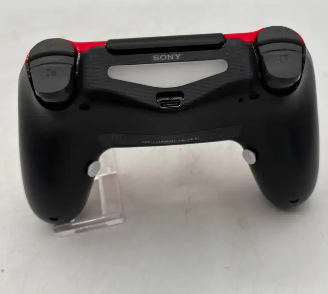 BattleBeaver PS4 Red Wireless Controller with Wire & Case - Photo 3