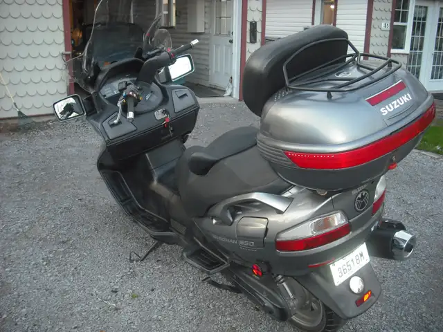 BRUGMAN SCOOTER SUZUKI 650 CC - Photo 4