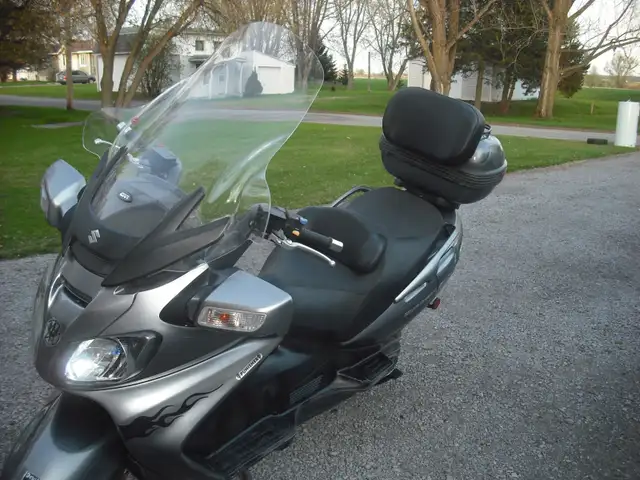 BRUGMAN SCOOTER SUZUKI 650 CC - Photo 5