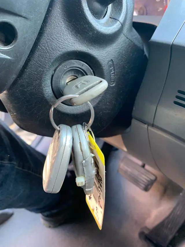 Honda Civic automatique tout équipé aucune rouille - Photo 8