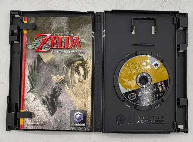 GameCube Legend of Zelda: Twilight Princess - Complete in Case - Photo 3