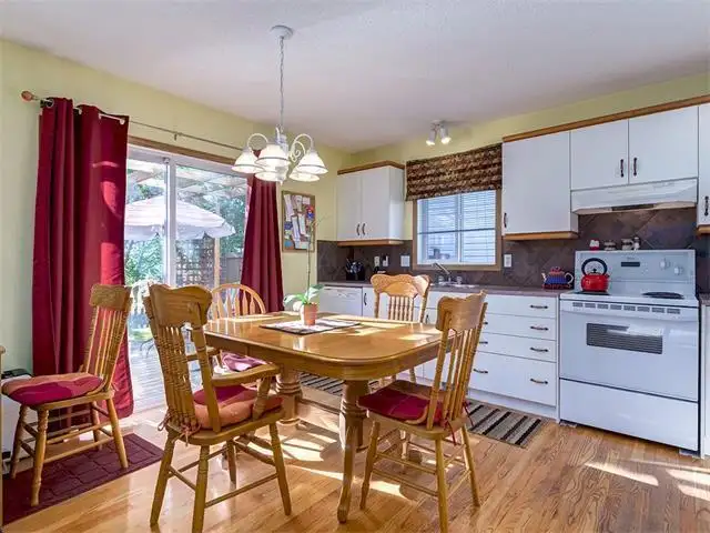 137 Rocky Ridge LD NWBasement for rent (Private washroom inc) - Photo 3