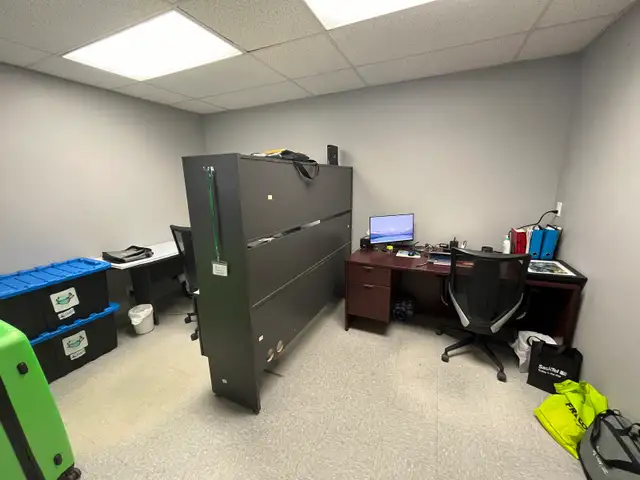 Office space for lease - Photo 6