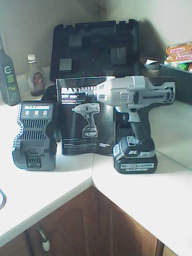 Power and hand tools