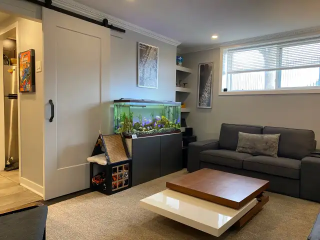 TWO BEDROOM APARTMENT ON MERIVALE ROAD FOR JUNE 2026 - Photo 4