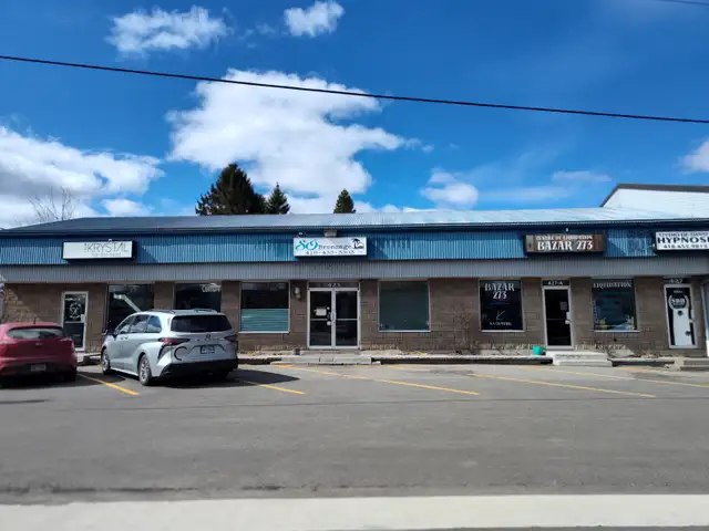 Local commercial à louer - Photo 2