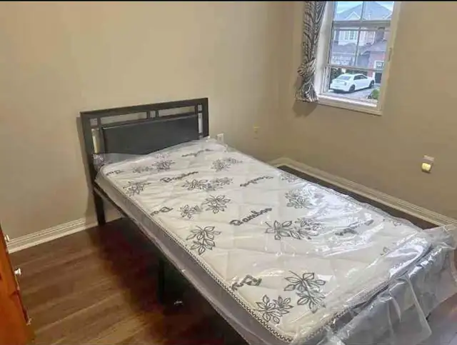 Twin Mattress / Full Mattress | Queen Mattress | King Mattress - Photo 4