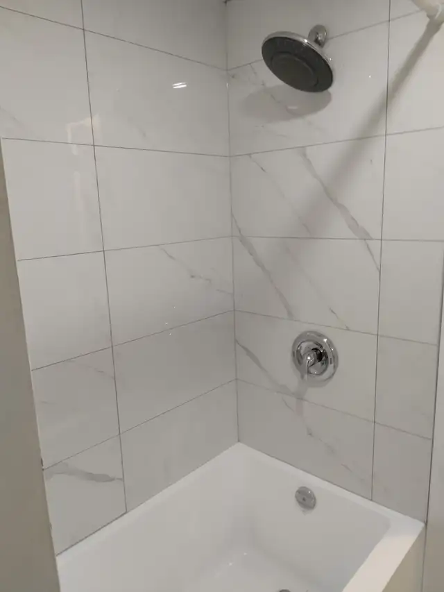 RENOVATED 1BDR - KEELE & EGLINTON -LAUNDRY, DISHWASHER, BACKYARD - Photo 5