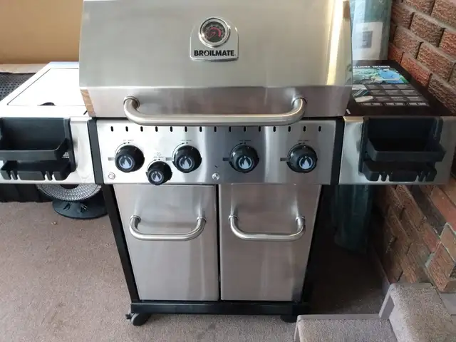 BROILMATE BBQ - Photo 2