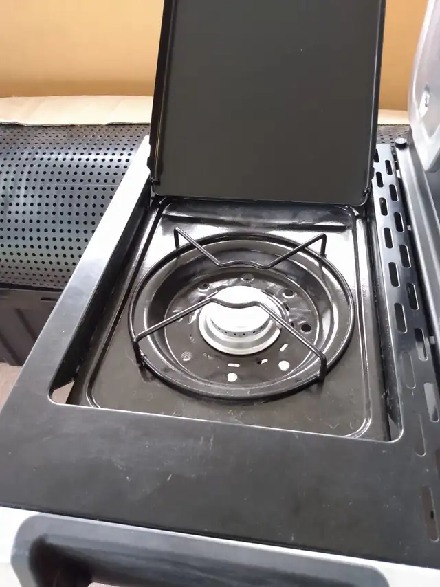 BROILMATE BBQ - Photo 6