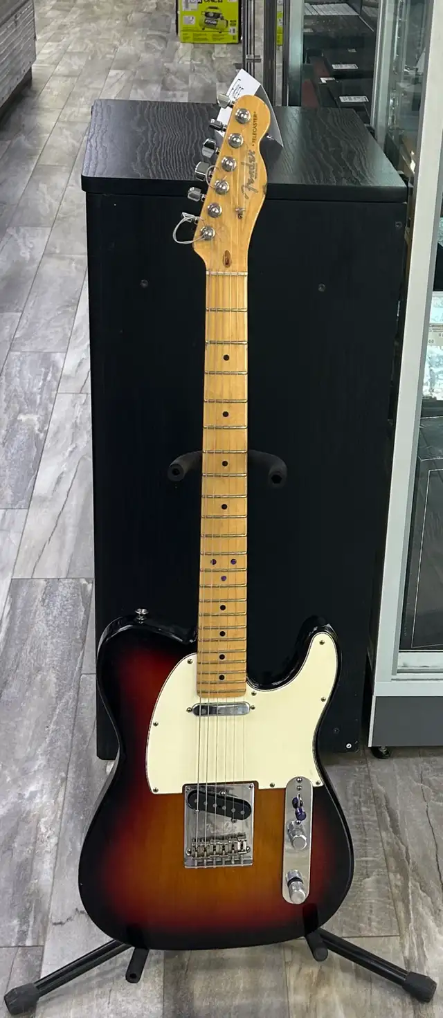 2009 Fender American Standard Telecaster - Photo 2