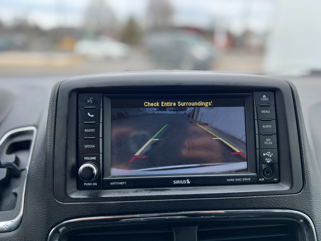 2017 Dodge Grand Caravan SXT-DVD-CAMERA-FULL STOW N GO-WARRANTY - Photo 12