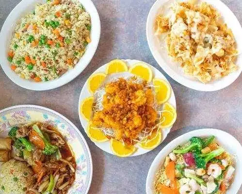 HIRING: Delivery Drivers, Chef & Servers - Photo 2