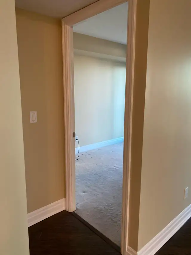 Spacious One Bedroom plus den with Water view ($2500 all incl) - Photo 9