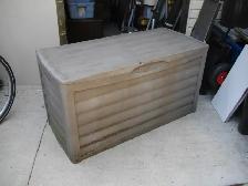 deck box $29 cash