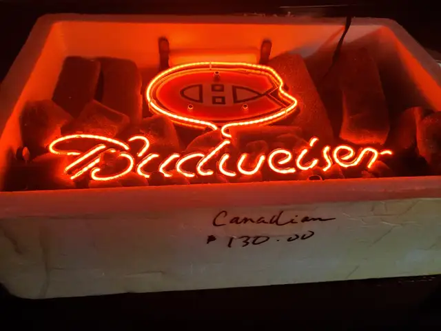 Neon signs - Photo 2