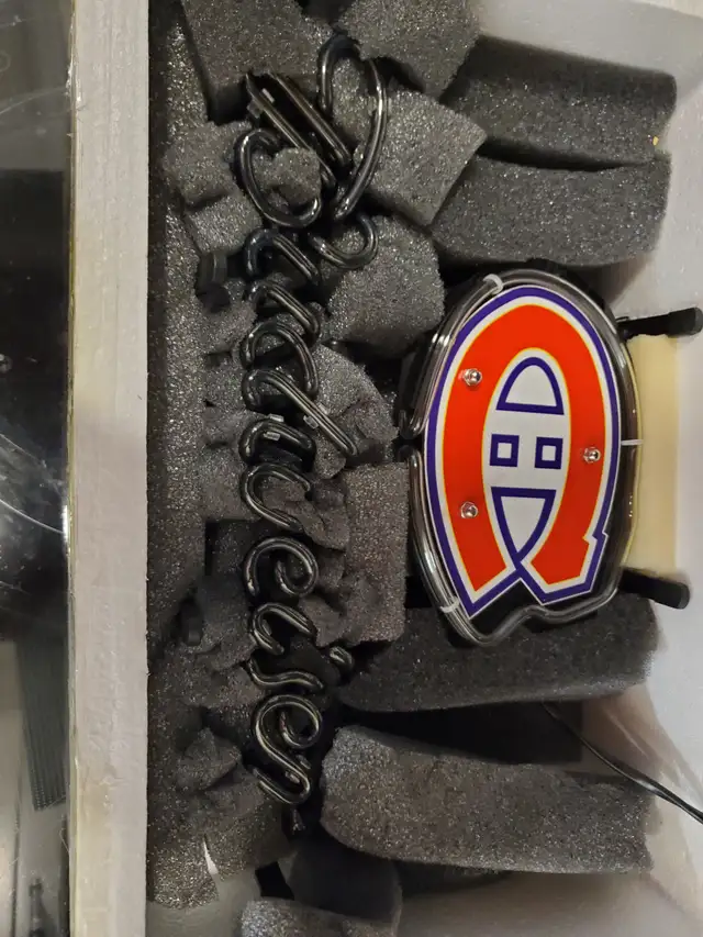 Neon signs - Photo 5