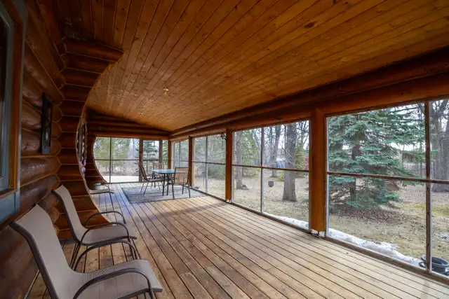 One-of-a-kind 1258sqft log home situated on beautiful 3.1 acres! - Photo 2