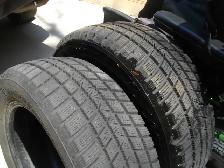 New winter tiers 235 55R17 Only used one month $40 cash