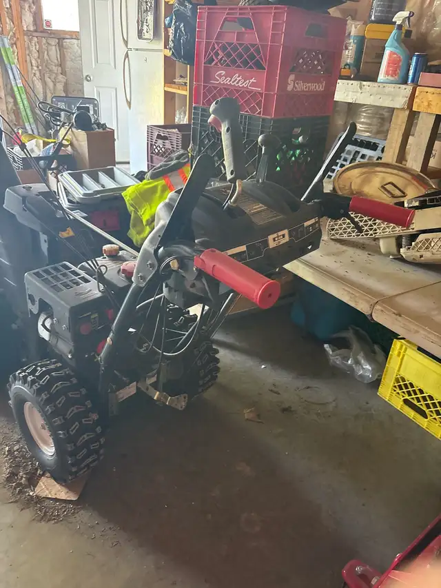 snowblower - Photo 2