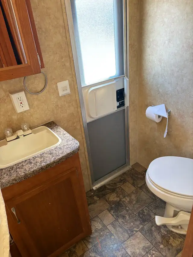 2011 starCraft autumn ridge 32.9ft travel trailer - Photo 10