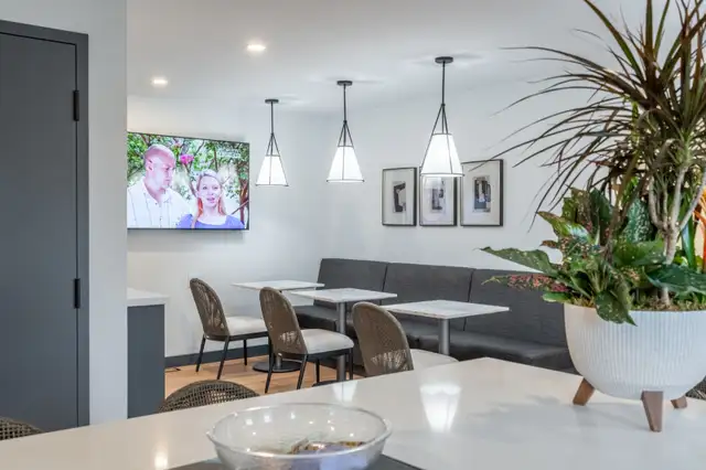 Coworking Space Grimsby | Dedicated and Hot Desk Options - Photo 4