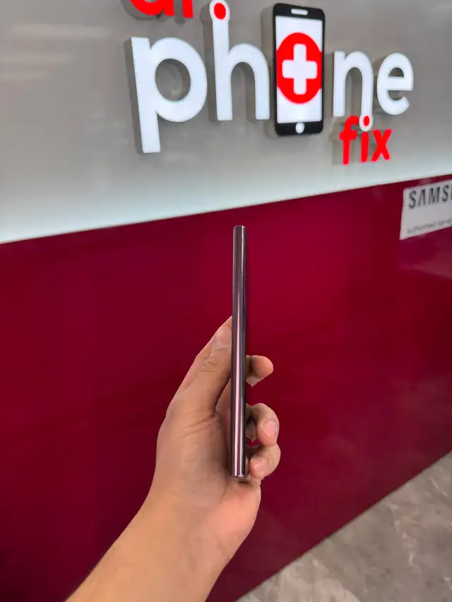 Unlocked Samsung S22 ultra with 1 year warranty ! - Photo 5