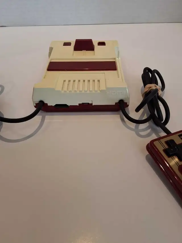 Nintendo Famicom Mini System CLV-101 - Photo 3