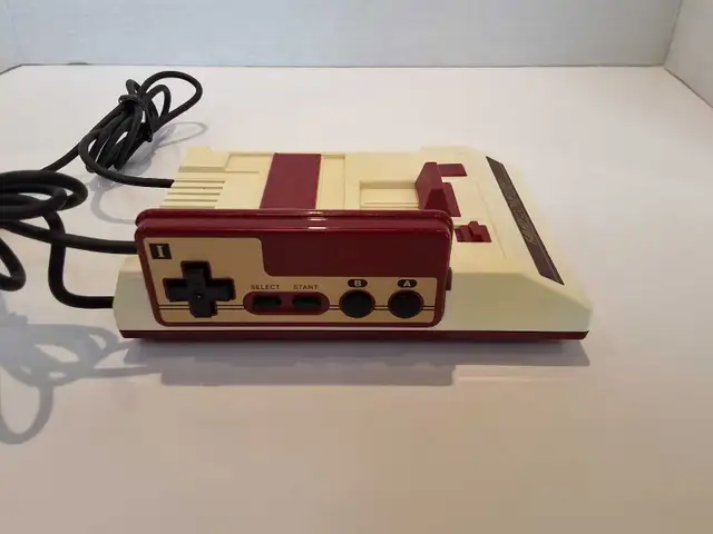 Nintendo Famicom Mini System CLV-101 - Photo 4
