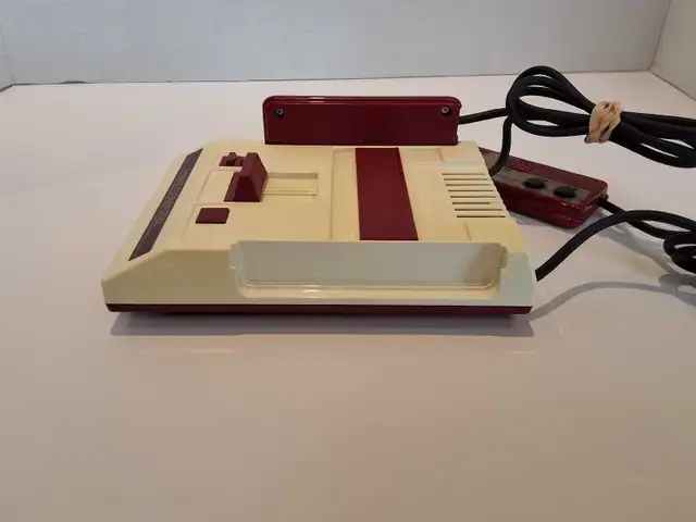 Nintendo Famicom Mini System CLV-101 - Photo 5