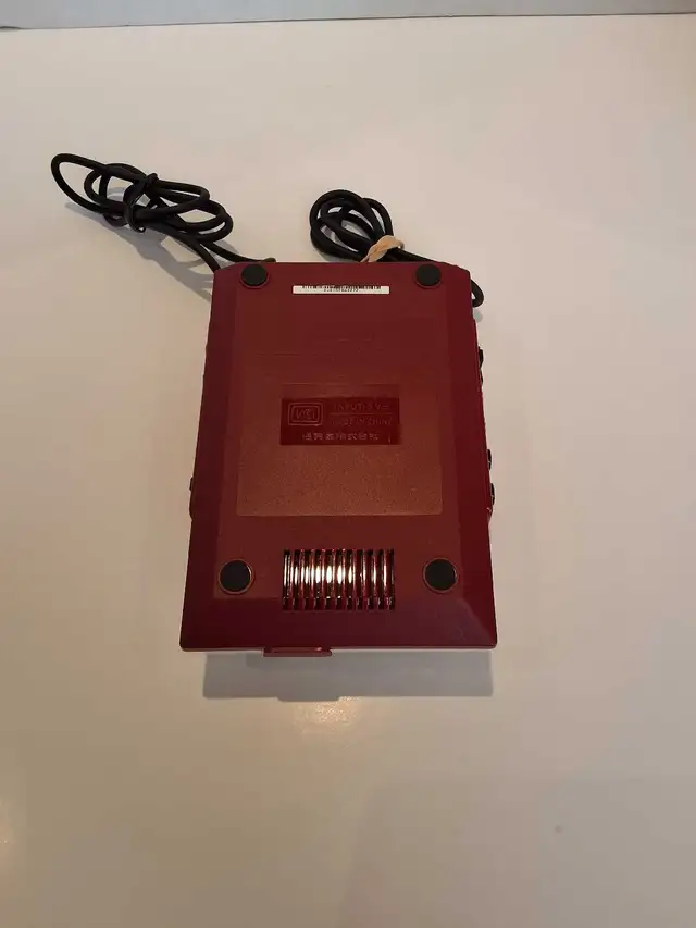 Nintendo Famicom Mini System CLV-101 - Photo 6