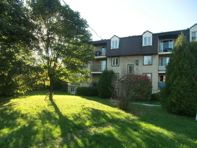 Grand 4 1/2  Champfleury Ste-Rose - Photo 7